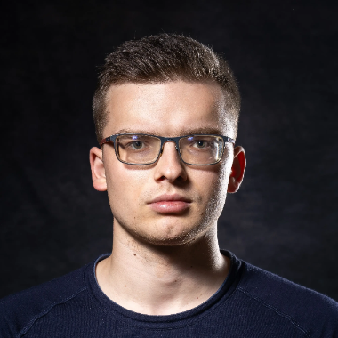 Web developer a datový analytik