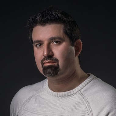 Foto, video a AI vizuály, které dají značce silnější první dojem.