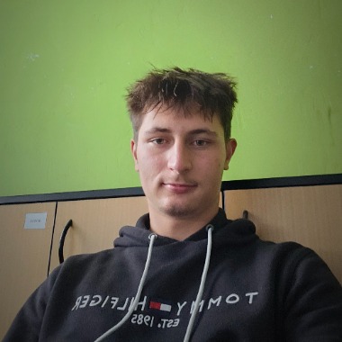 Jsem student a nezastaví mě žádná práce_Ekonomika/Sport