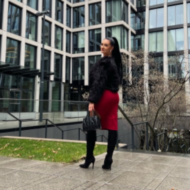 Překladatelka (angličtina-čeština)/ korekce českých textů a prací