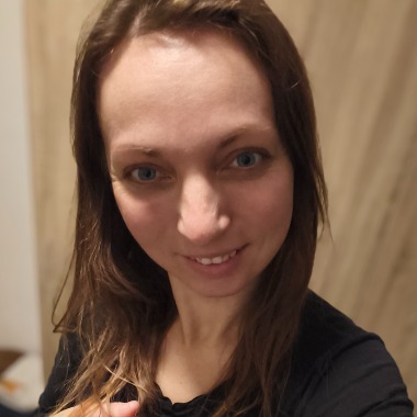 Fotografka, asistentka fotografa, retušérka