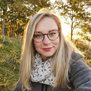Administrativní, obchodní a marketingová podpora