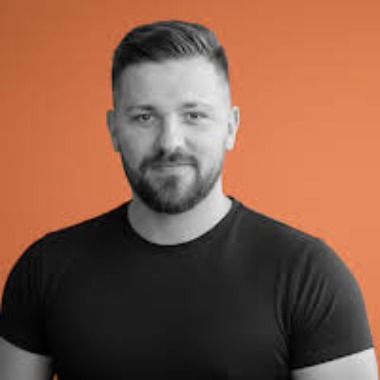 Adobe Commerce (Magento 2) & Hyvä Developer | Laravel Developer | Manažér kybernetickej bezpečnosti