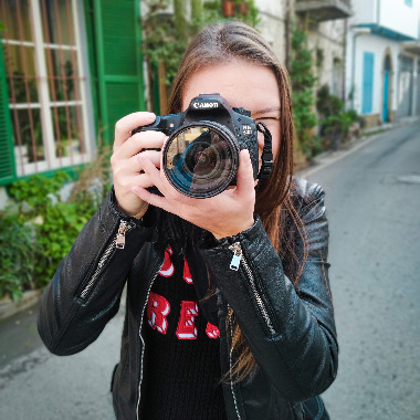 Fotograf a grafik se zaměřením na vizualizaci webů a brand design