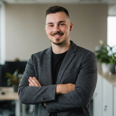 Full-stack Engineer