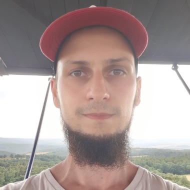 Next.js/React developer