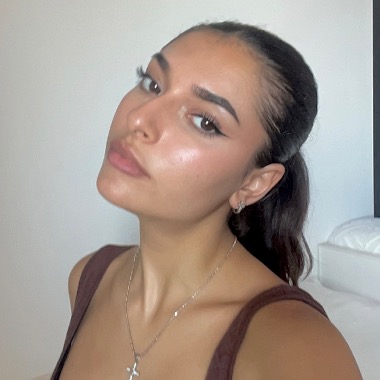 Překladatel, life coach, editor