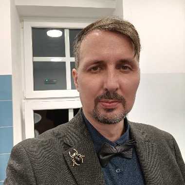 Grafický designer, umělec, učitel multimediální tvorby