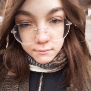 Psaní textů: SEO články, popisy produktů.