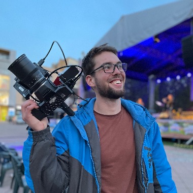 Freelance Filmmaker a Video Editor