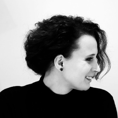 Marketing & projekt manager,  visual & brand designer