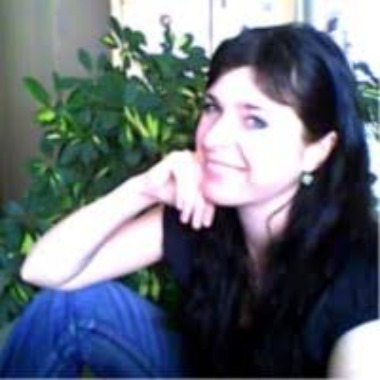 Autorka a překladatelka prózy a poezie, Czech/English, redakce textů, copywriting, vydávání knih