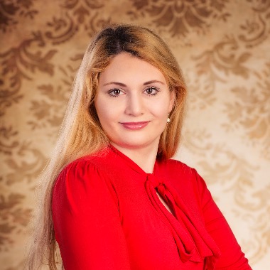 Právnička, mediátorka, konzultantka