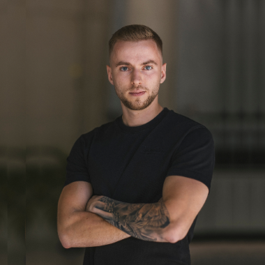 Tvůrce moderních webů | Specialista na Brand a Marketing